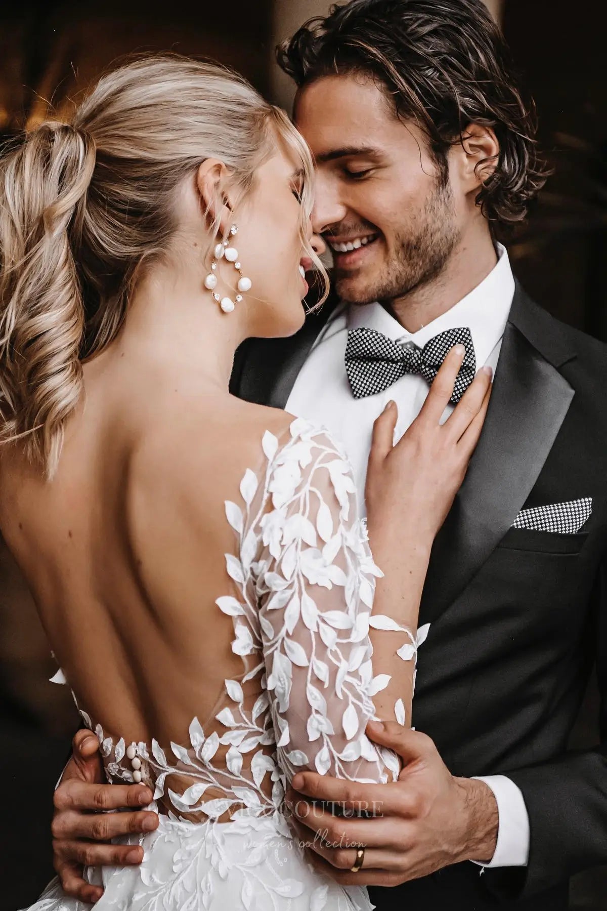 Wedding Dresses 2025 to impress Ethereal Ivory Lace Wedding Dress with Sheer Long Sleeves, Open Back & Leaf Appliqués – W2347-vigocouture-vigocouture