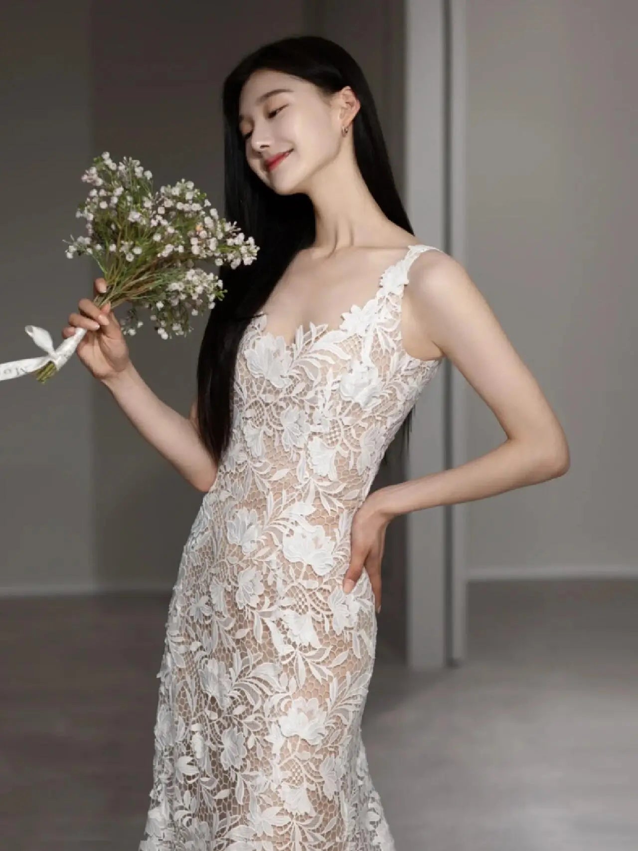Wedding Dresses 2025 to impress Floral Lace Fit-and-Flare Wedding Dress with Scoop Back and Sheer Details – RD018-vigocouture-vigocouture