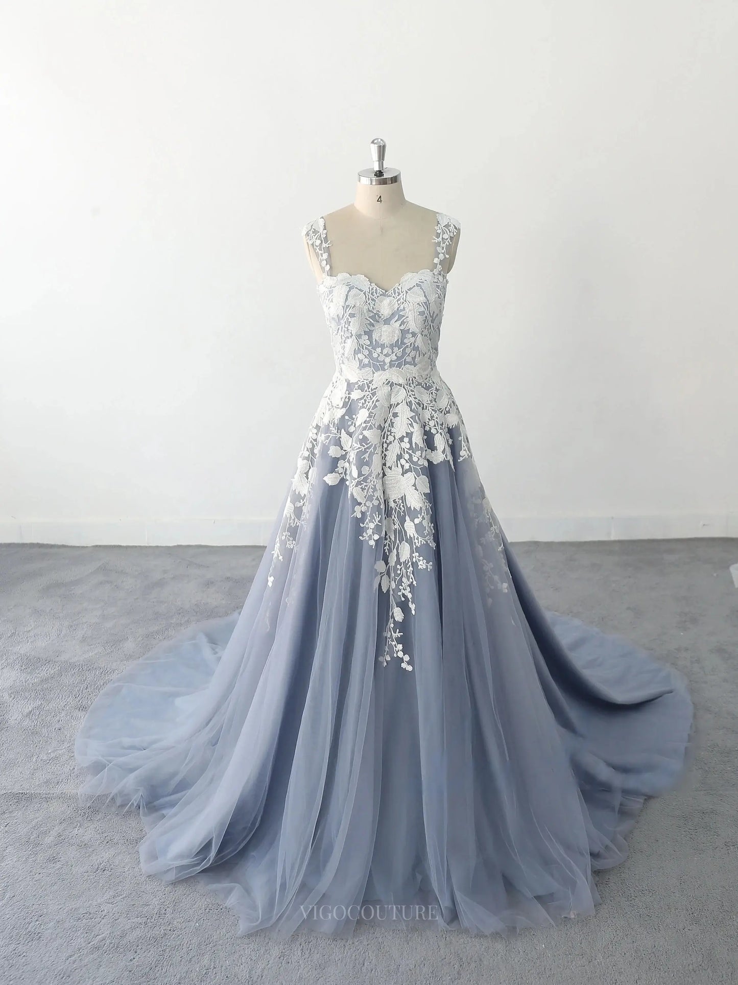 silver grey wedding dress Top 8 Elegant and bold Silver Wedding Dresses for Brides