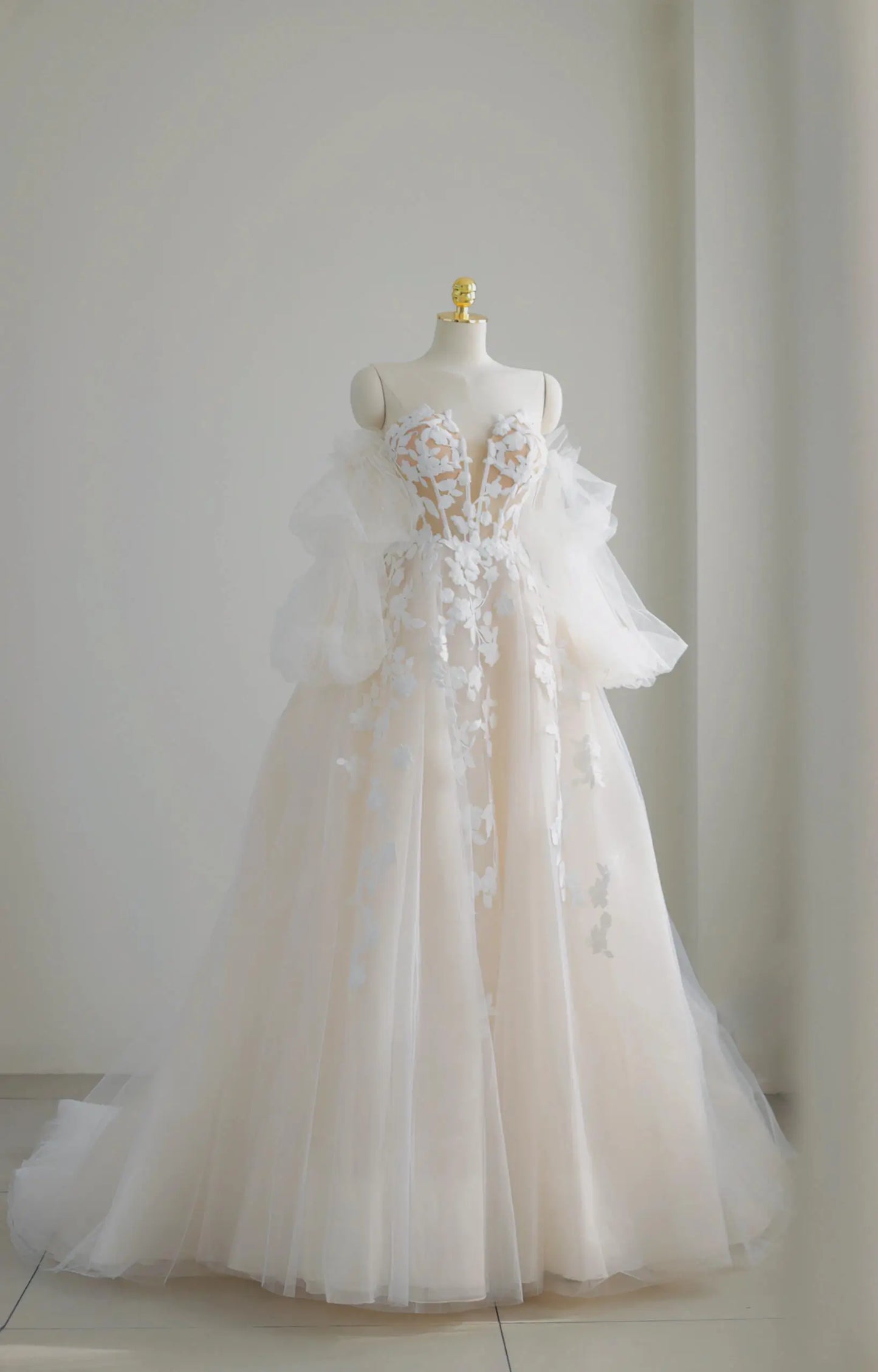 Wedding Dresses 2025 to impress Illusion Floral Lace Tulle Wedding Dress with Puff Sleeves and Slit Skirt – Style RD007-vigocouture-Ivory-Custom Size-vigocouture