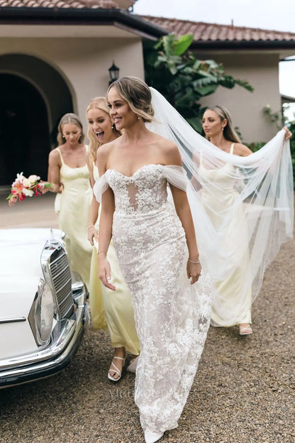 Ivory Beaded Floral Lace Mermaid Wedding Dress with Illusion Corset Bodice & Detachable Puffy Sleeves – W2266