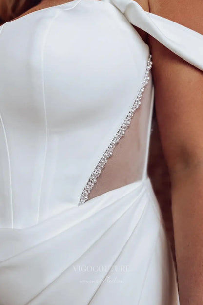 Wedding Dresses 2025 to impress Ivory Crepe Off-Shoulder Wedding Dress with Sheer Pearl Beaded Corset, Slit & Chapel Train – W2317-vigocouture-vigocouture