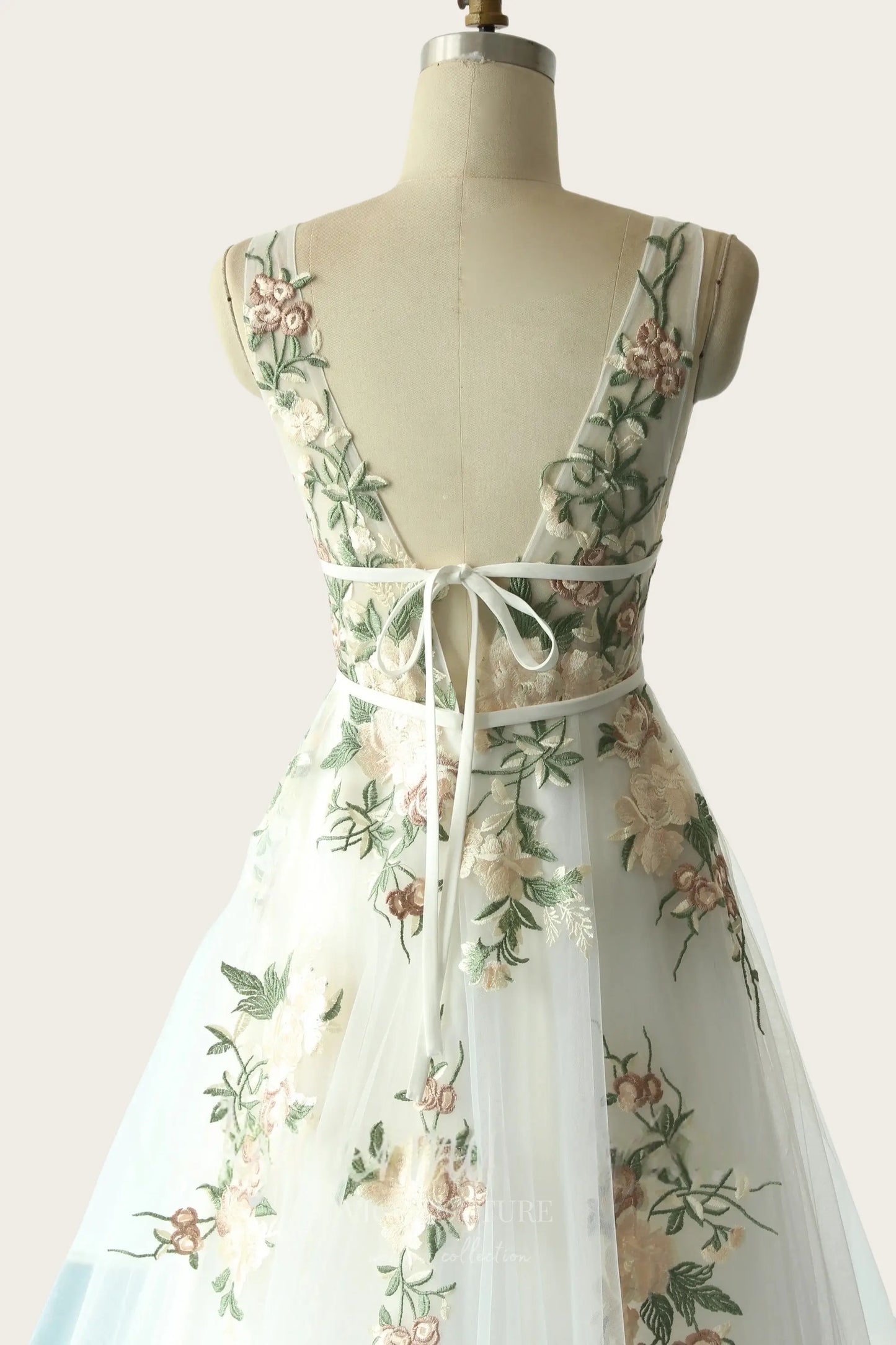 Wedding Dresses 2025 to impress Ivory Floral Embroidered Tulle Wedding Dress with Deep V-Neck, A-Line Skirt, and Low Back – W2222-vigocouture-vigocouture