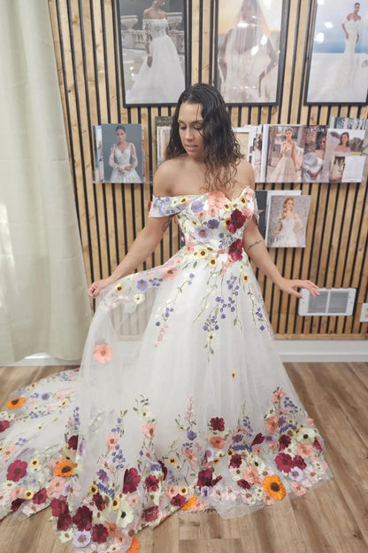 Wedding Dresses 2025 to impress Ivory Floral Off-Shoulder Tulle Wedding Dress with Embroidered Blooms, Puff Sleeves & Cathedral Train – W2333-vigocouture-vigocouture