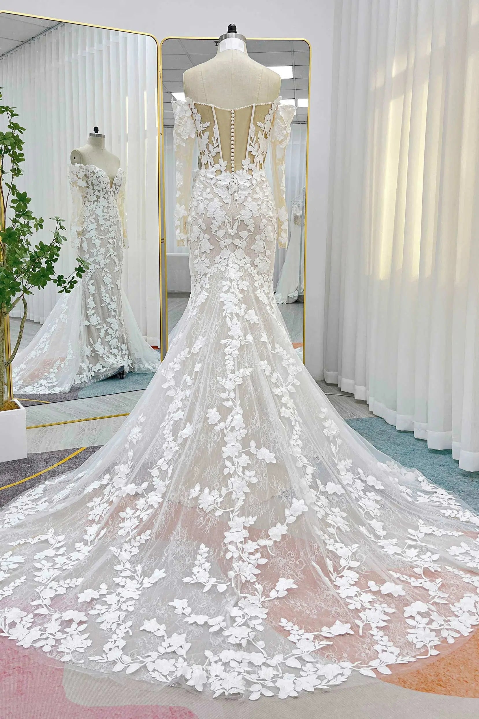 Ivory Lace Sheath Wedding Dress with Chapel Train, Sweetheart Neckline & Long Sleeve - MQ035 Custom Colors / US6 Ivory Lace Sheath Wedding Dress with Chapel Train, Sweetheart Neckline & Long Sleeve - MQ035 Custom Colors / US6