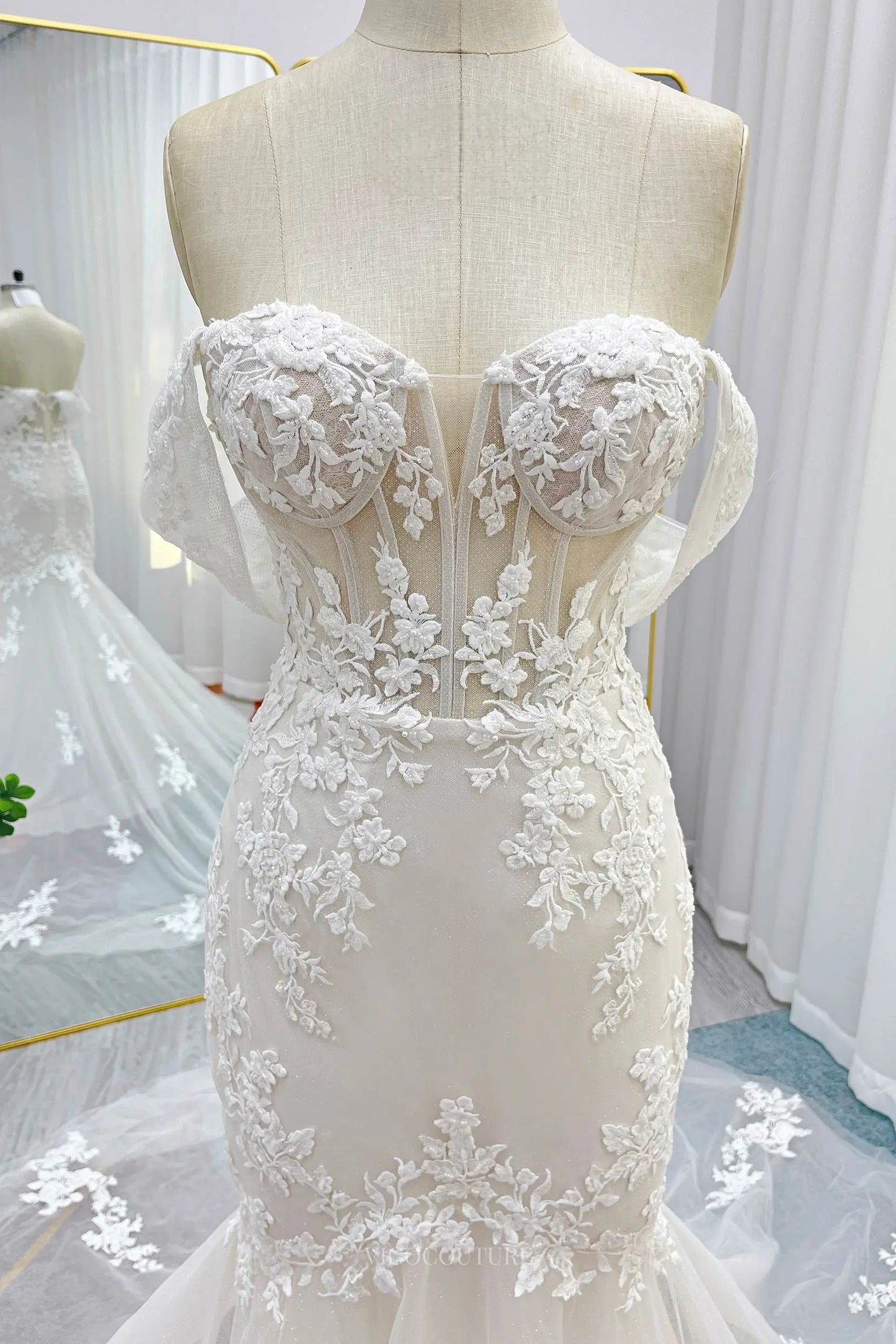 Wedding Dresses 2025 to impress Ivory Off the Shoulder Lace Mermaid Wedding Dress with Chapel Train & Sweetheart Neckline - MQ034-vigocouture-vigocouture