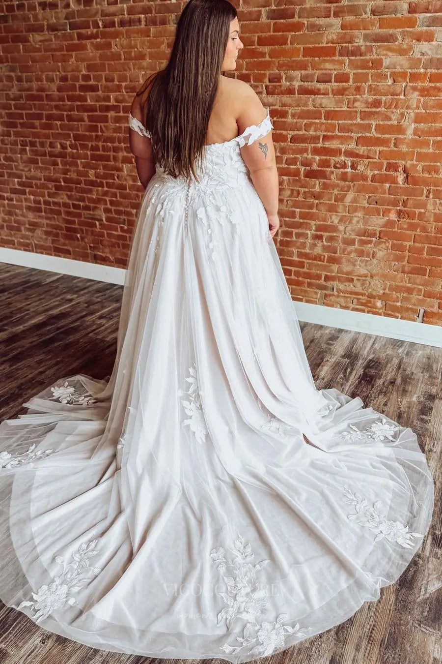 Ivory Plus Size Off-Shoulder Lace Wedding Dress with Train – W2259 – vigocouture