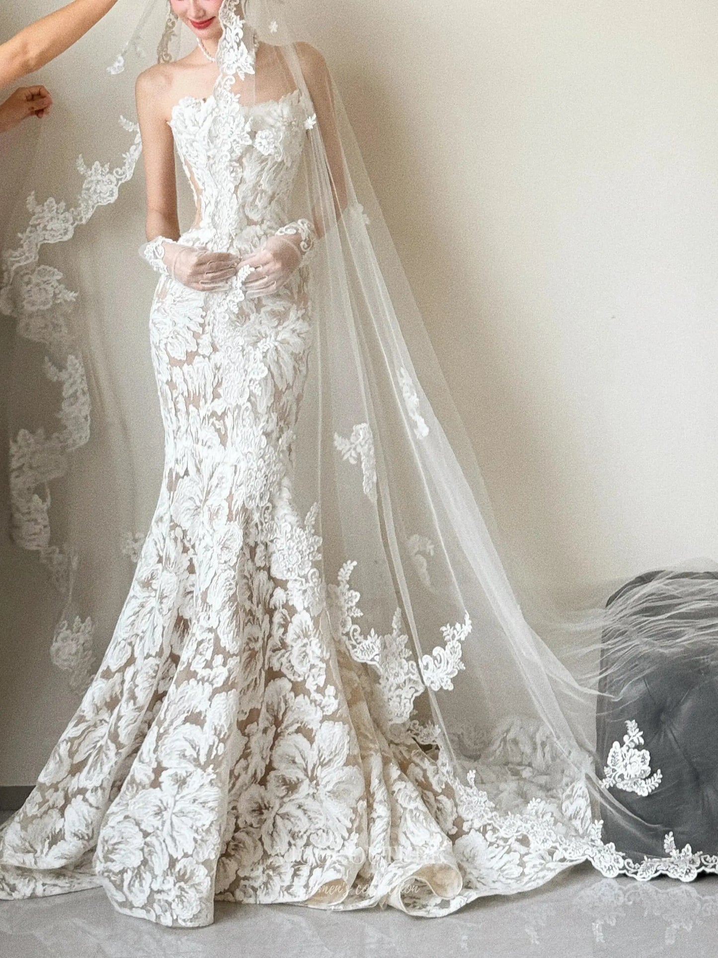 Ivory Strapless Lace Mermaid Wedding Dress with Veil RD034 Ivory / US16 Ivory Strapless Lace Mermaid Wedding Dress with Veil RD034 Ivory / US16