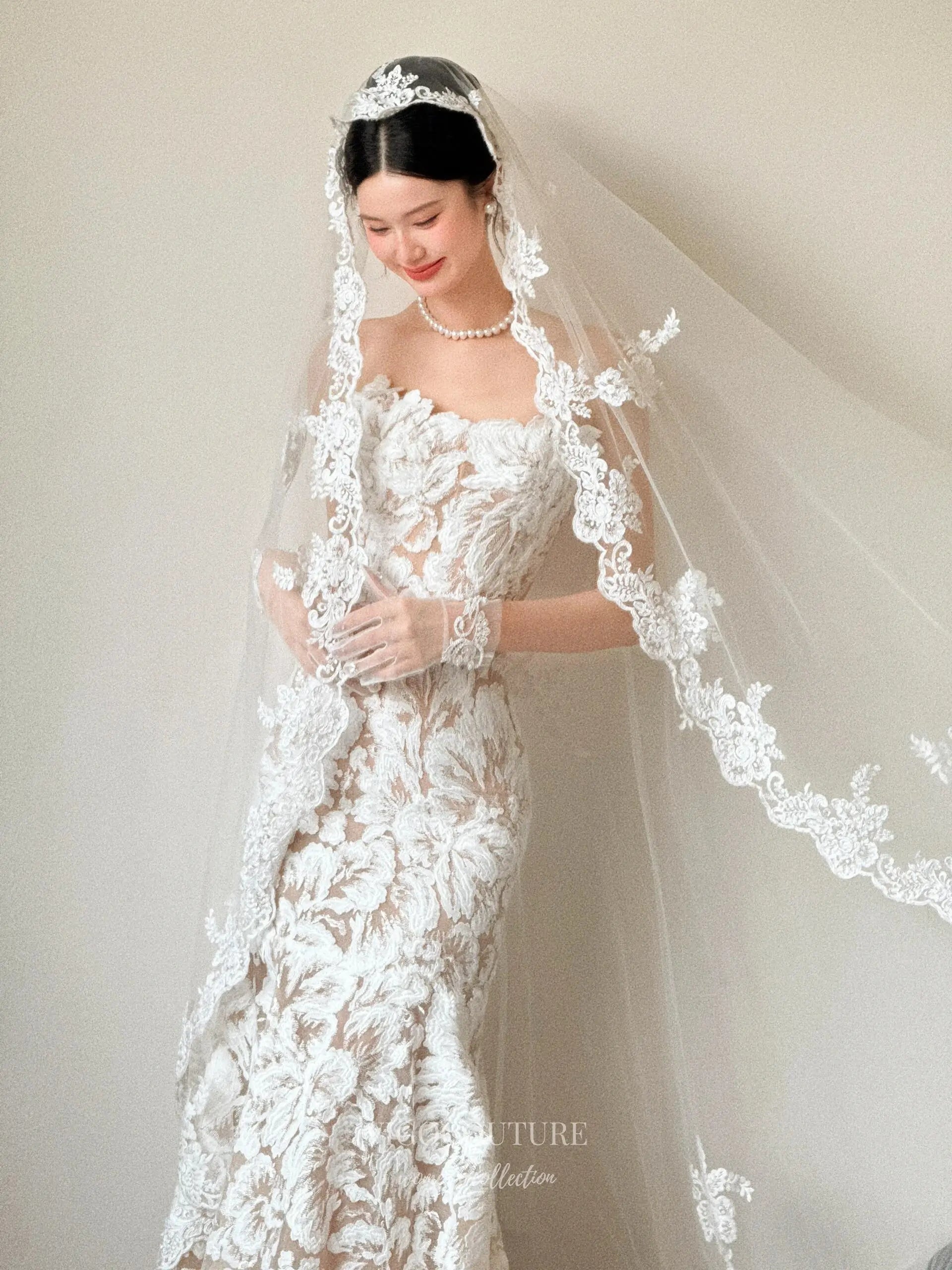 Ivory Strapless Lace Mermaid Wedding Dress with Veil  RD034 Ivory / US16