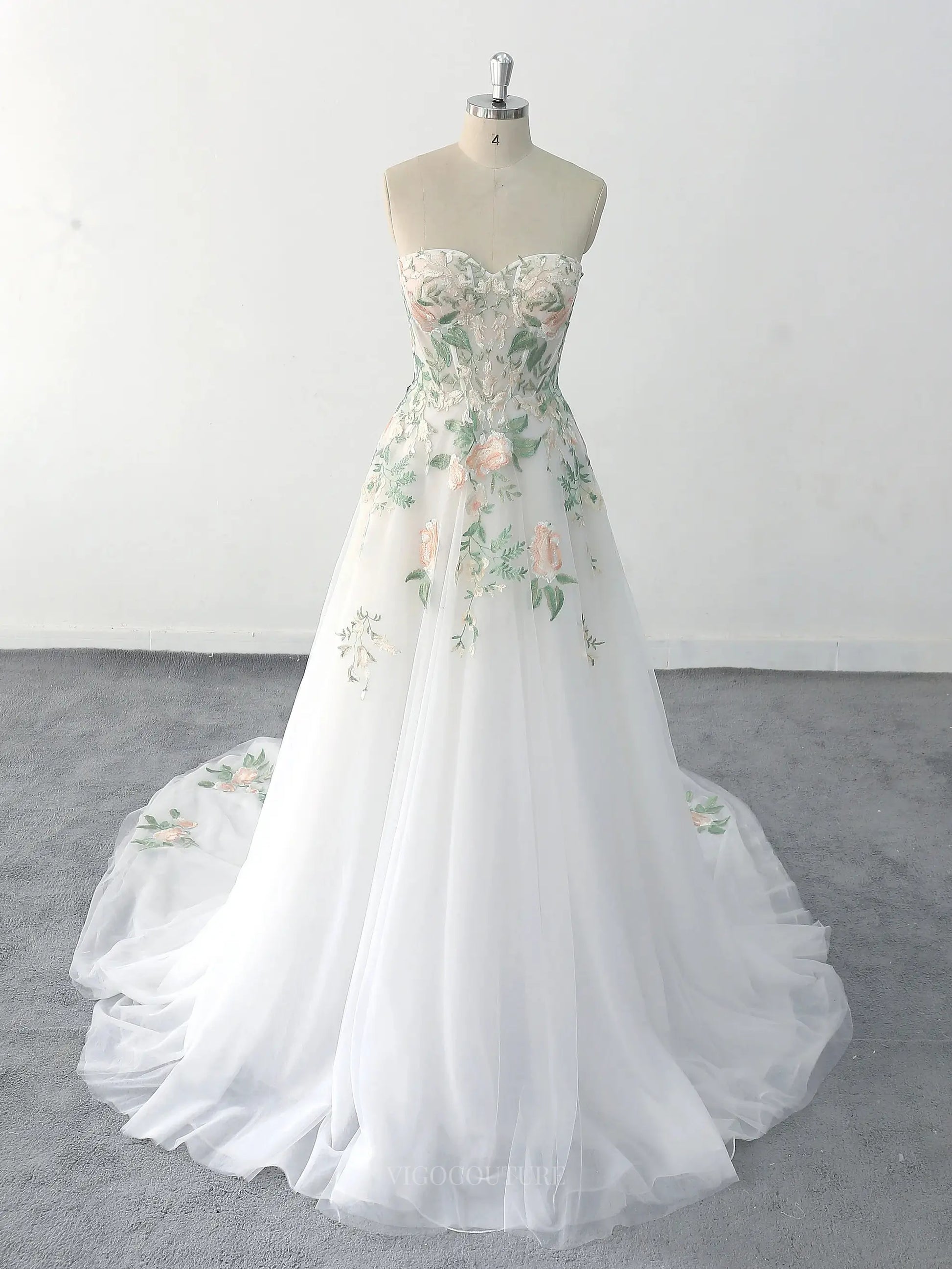 Ivory Strpless Lace Wedding Dresses with Sweetheart Neckline & Chapel vigocouture Ivory Strpless Lace Wedding Dresses with Sweetheart Neckline & Chapel vigocouture
