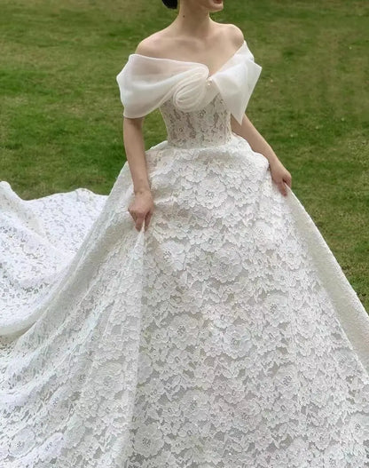 Wedding Dresses 2025 to impress Lace Ball Gown Wedding Dress with Oversized Organza Bow and Off-Shoulder Neckline – RD019-vigocouture-White-Custom Size-vigocouture