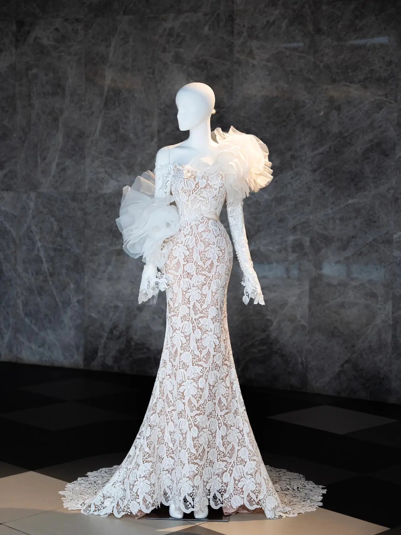 Wedding Dresses 2025 to impress Lace Mermaid Wedding Dress with Dramatic Tulle Ruffle Sleeves – RD025-vigocouture-Ivory-Custom Size-vigocouture