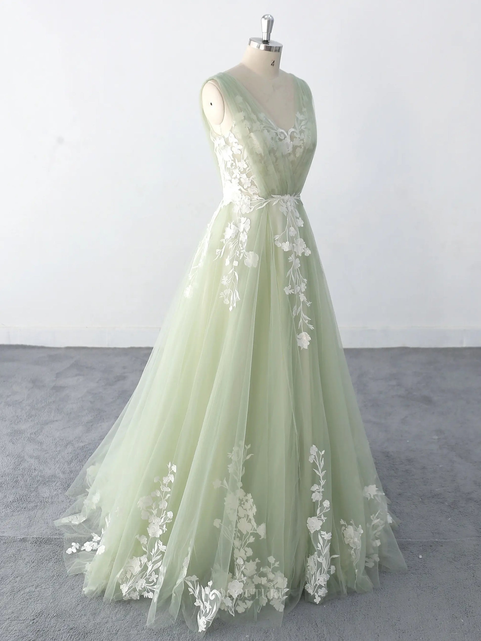 green emerald velvet dress Light Green Sheer Tulle Lace Wedding Dresses with V-Neck, Sweep Train & Open Back green emerald velvet dress Light Green Sheer Tulle Lace Wedding Dresses with V-Neck, Sweep Train & Open Back