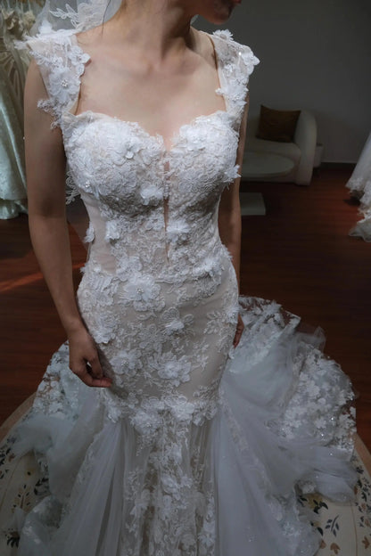 Wedding Dresses 2025 to impress Mermaid Lace Wedding Dress with Sparkly Tulle and 3D Floral Appliqués – Style RD023-vigocouture-vigocouture