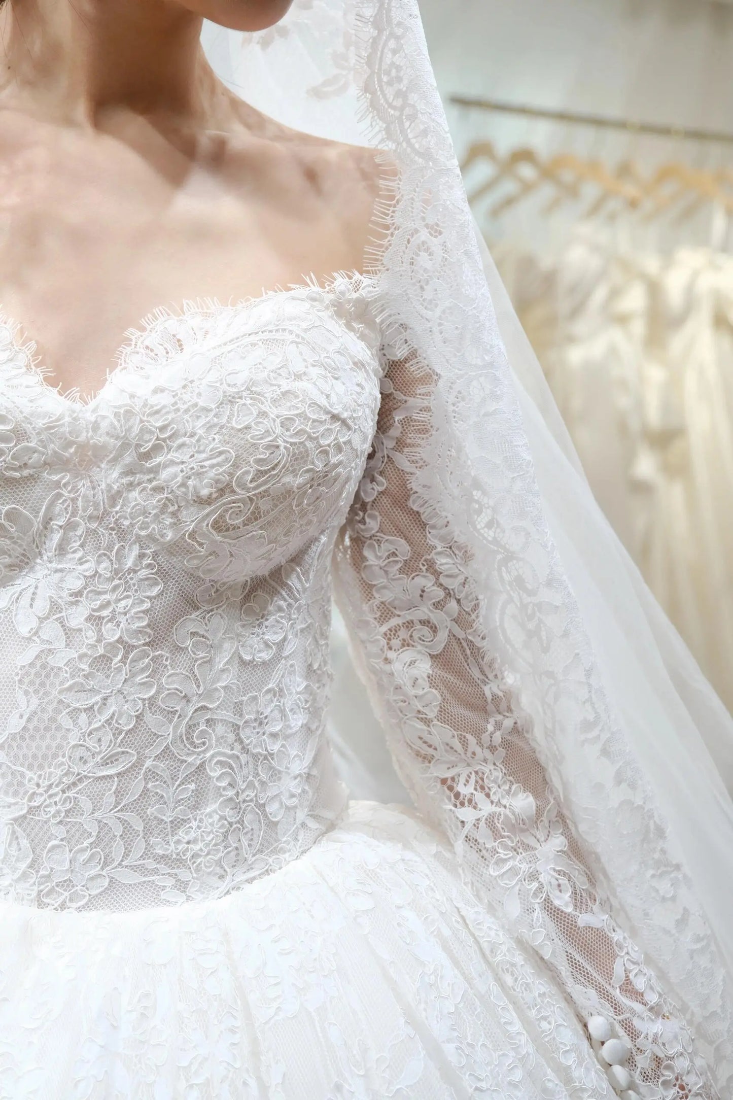 Wedding Dresses 2025 to impress Off-Shoulder Lace Ball Gown Wedding Dress with Long Sleeves and Cathedral Train – RD026-vigocouture-vigocouture