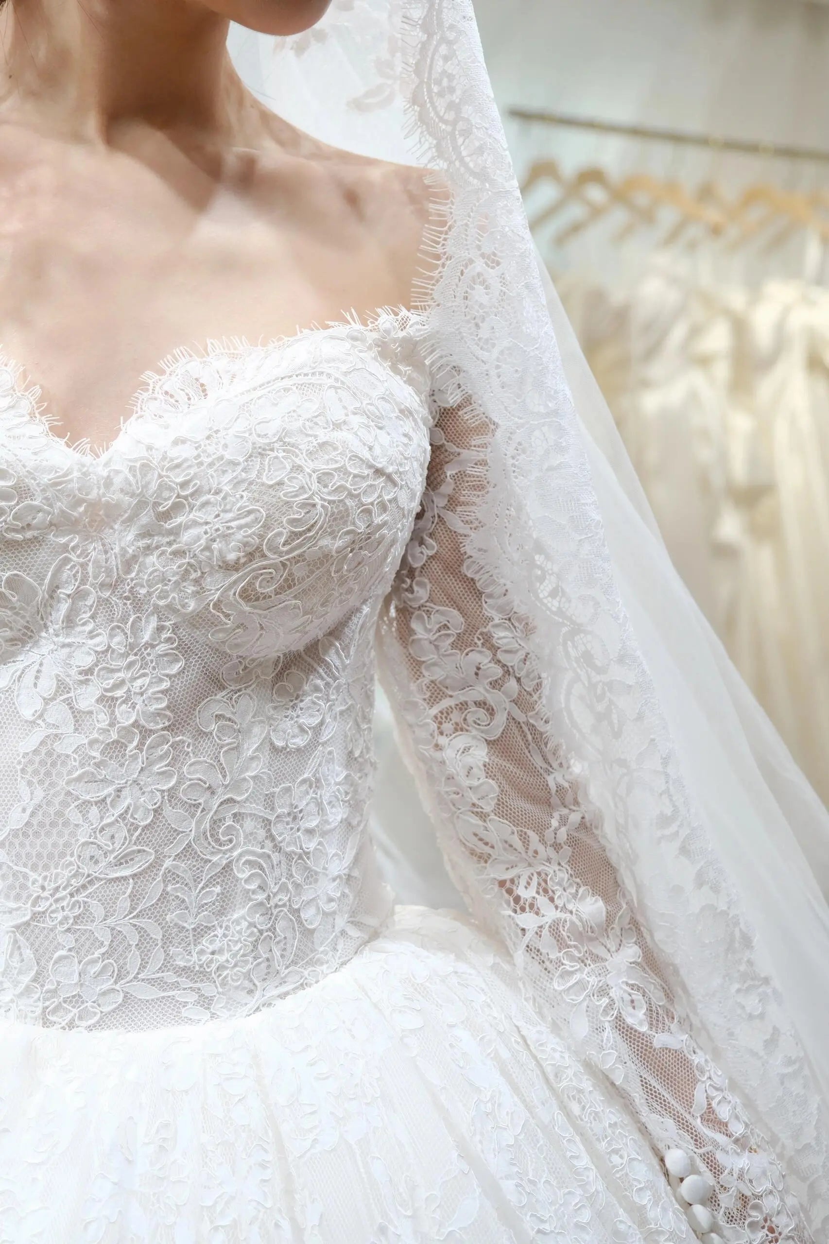 Wedding Dresses 2025 to impress Off-Shoulder Lace Ball Gown Wedding Dress with Long Sleeves and Cathedral Train – RD026-vigocouture-vigocouture