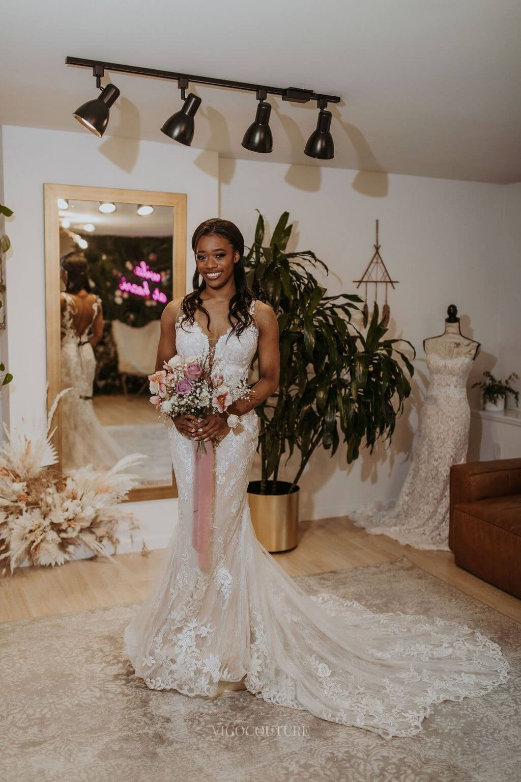 Rustic Lace Applique Spaghetti Strap Wedding Dress Mermaid V-Neck Bridal Gown w0134 Ivory / 16W Rustic Lace Applique Spaghetti Strap Wedding Dress Mermaid V-Neck Bridal Gown w0134 Ivory / 16W