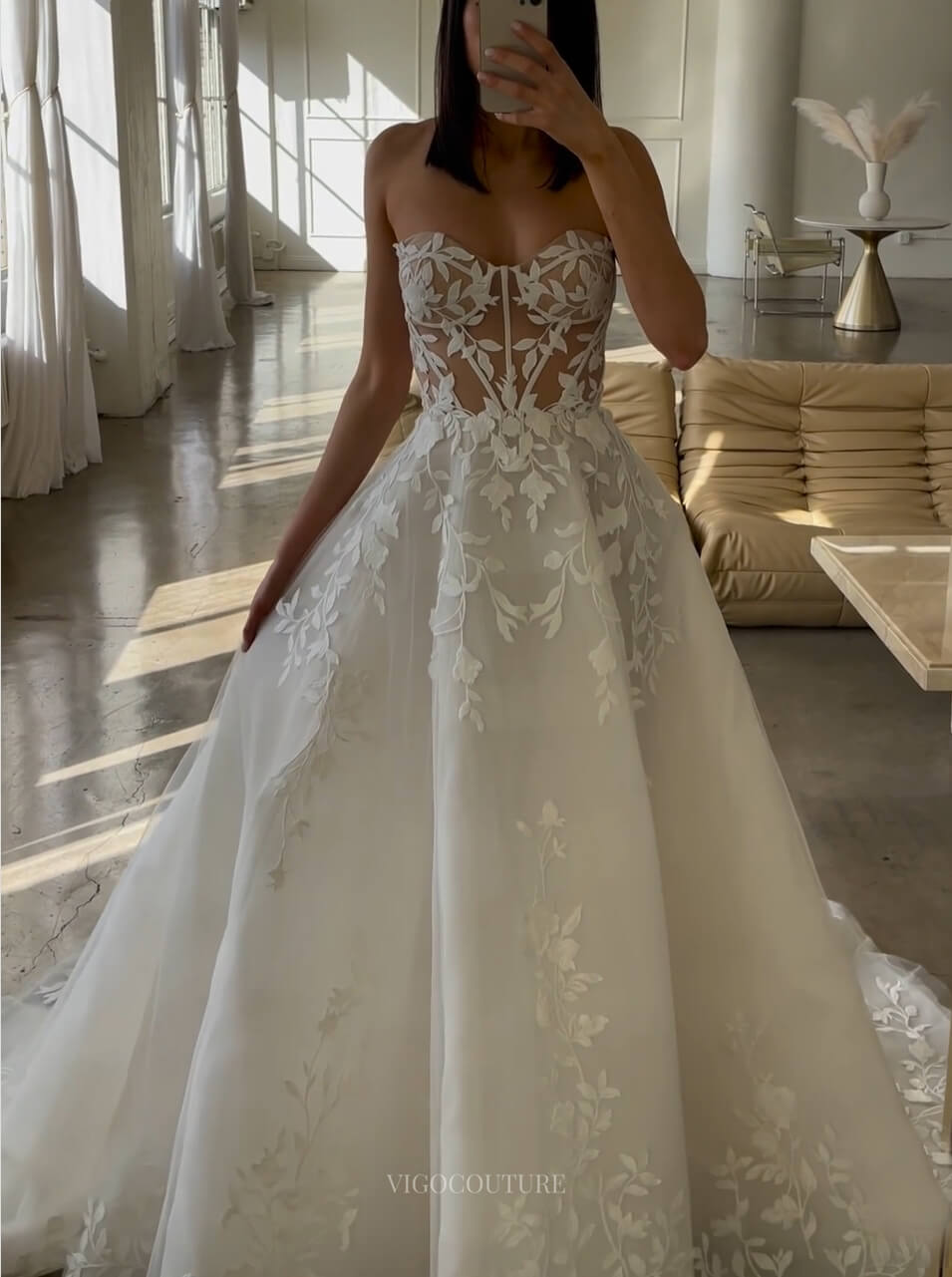 Sheer Strapless Lace Applique Wedding Dress Chapel Train Bridal Gown W0127-Wedding Dresses-vigocouture-Ivory-US2-vigocouture