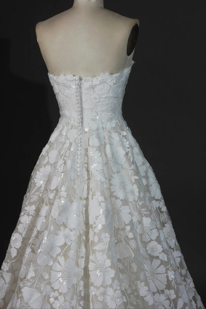 Wedding Dresses 2025 to impress Strapless 3D Floral Lace A-Line Wedding Dress with Sequin Appliqué – RD024-vigocouture-vigocouture