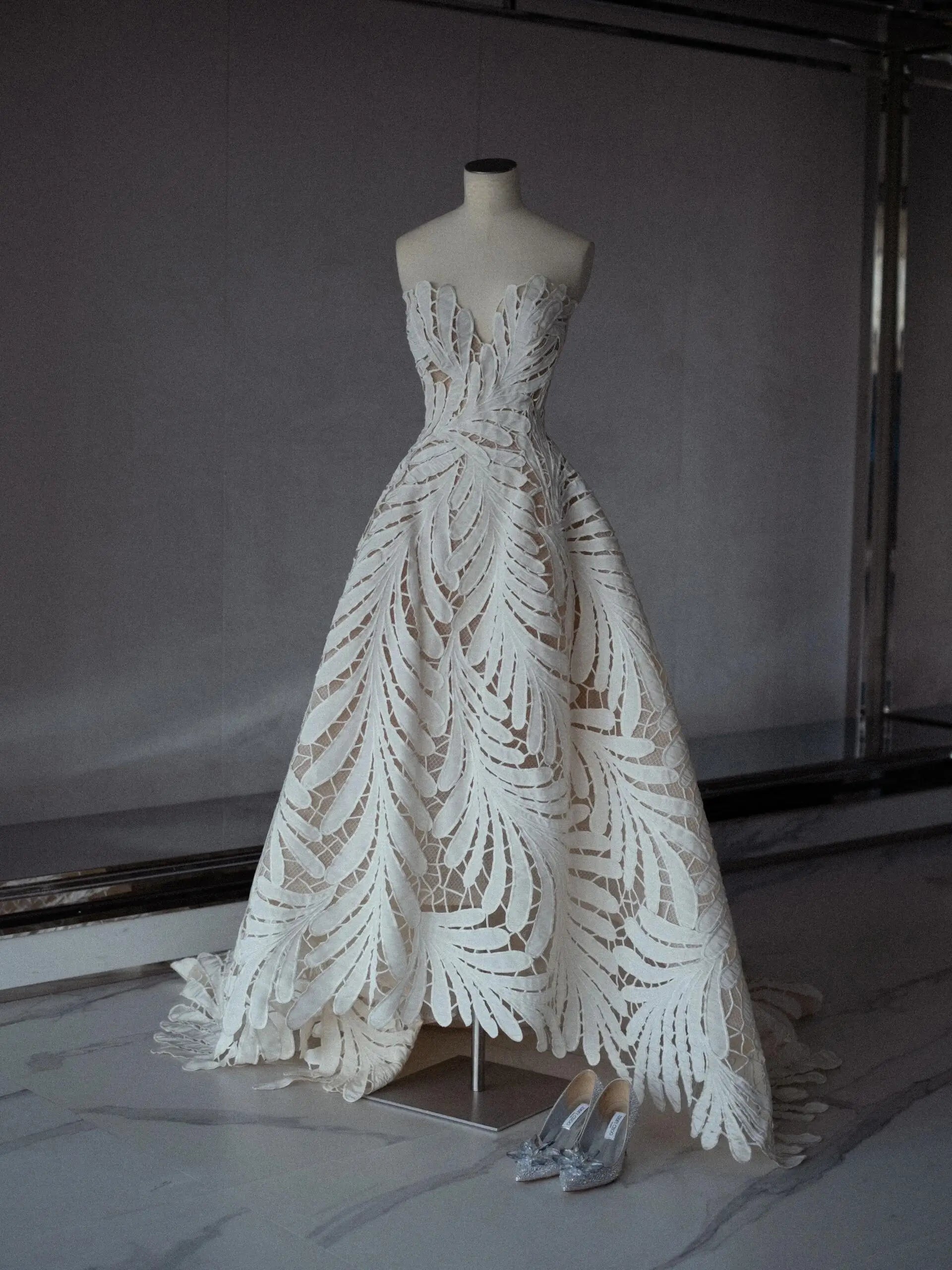 Strapless Leaf Appliqu Wedding Dress with Sculpted Bodice Ivory / 14 Strapless Leaf Appliqu Wedding Dress with Sculpted Bodice Ivory / 14