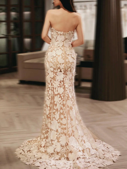 Wedding Dresses 2025 to impress Strapless Nude Mermaid Wedding Dress with 3D Floral Appliqué – RD028-vigocouture-vigocouture