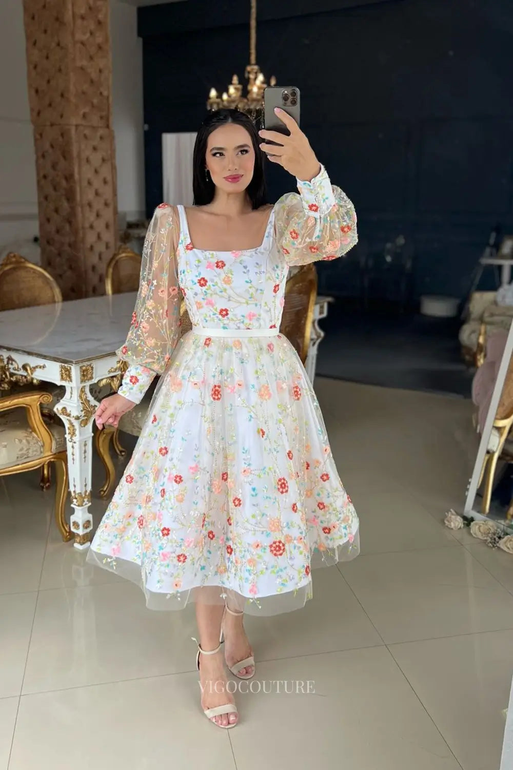 Whimsical Floral Embroidered Short Wedding Dress with Square Neckline, A-Line Tea-Length Skirt & Removable Puff Sleeves – W2644