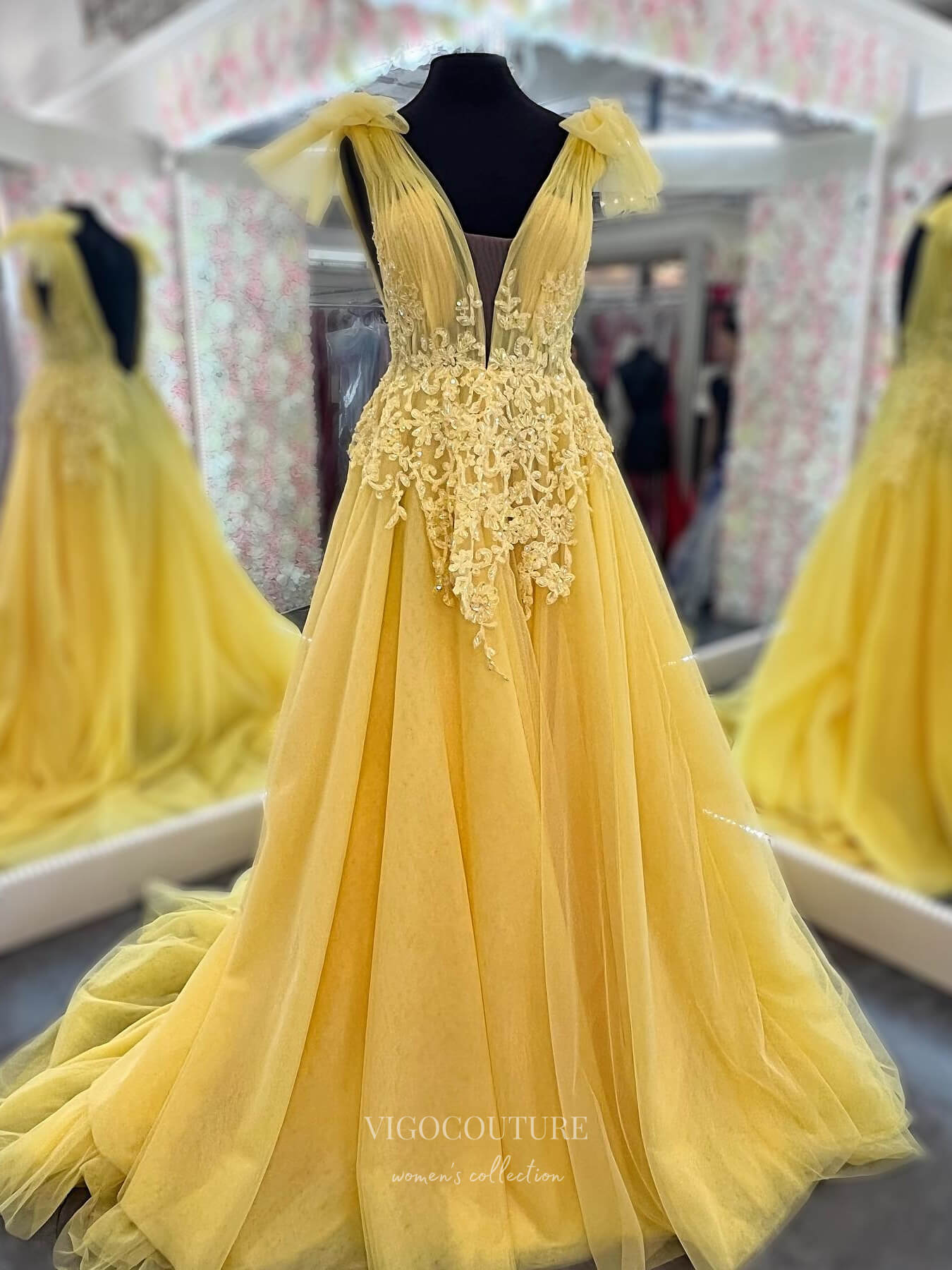 Yellow Pleated Tulle Plunging V-Neck Prom Dresses Lace Applique Bow-Tie Dress 24160-Prom Dresses-vigocouture-Yellow-Custom Size-vigocouture
