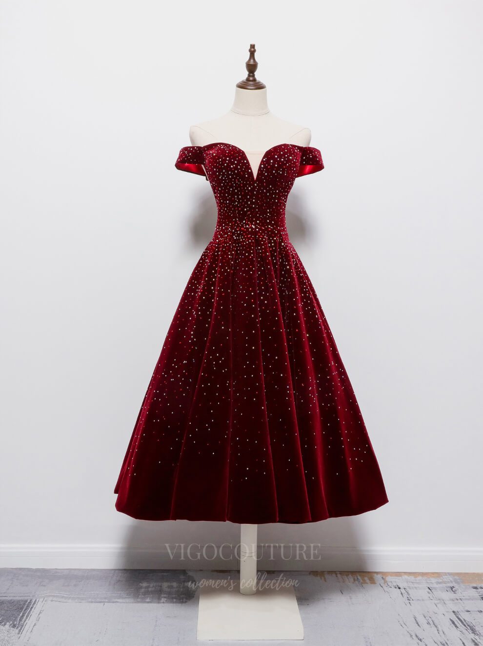 vigocouture-Beaded Velvet Maxi Prom Dress 20662-Prom Dresses-vigocouture-Red-US2-