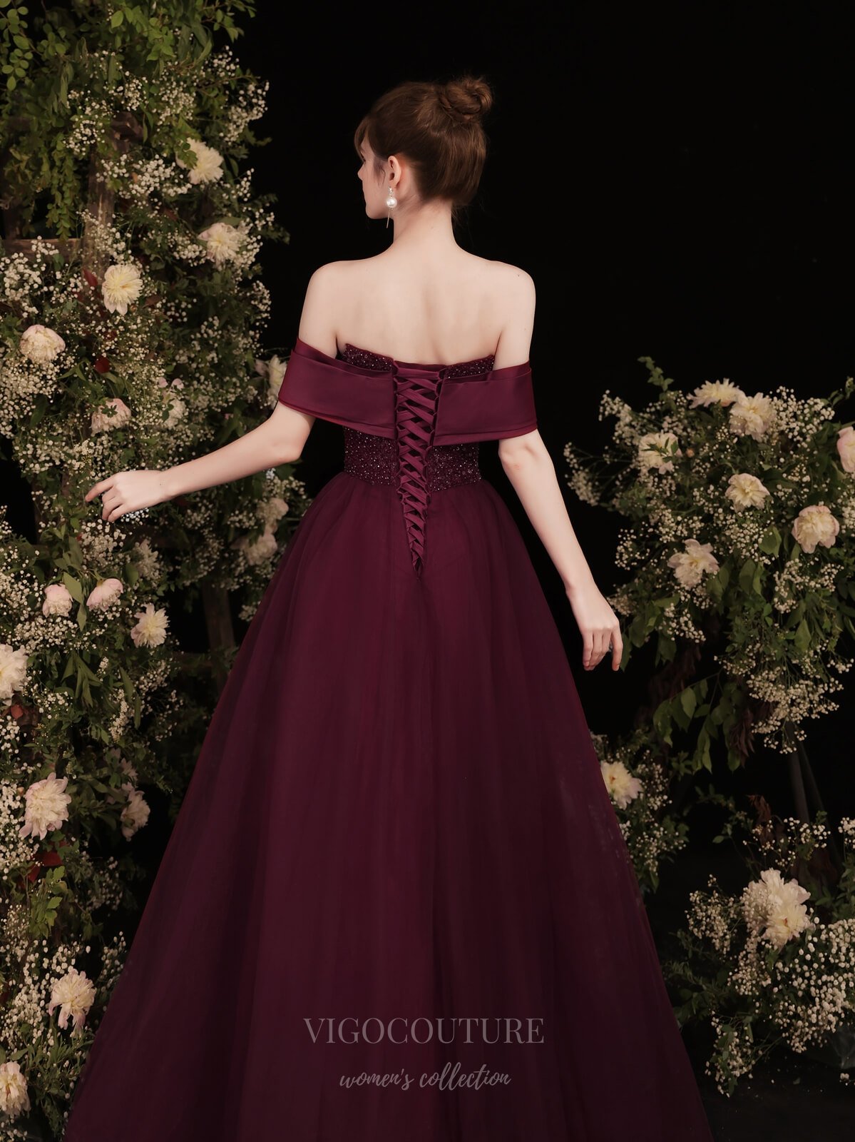 Burgundy Quinceanera Dresses Flower V-neck Tulle Ball Gowns | Ball gowns  prom, Prom dresses ball gown, Quinceanera dresses
