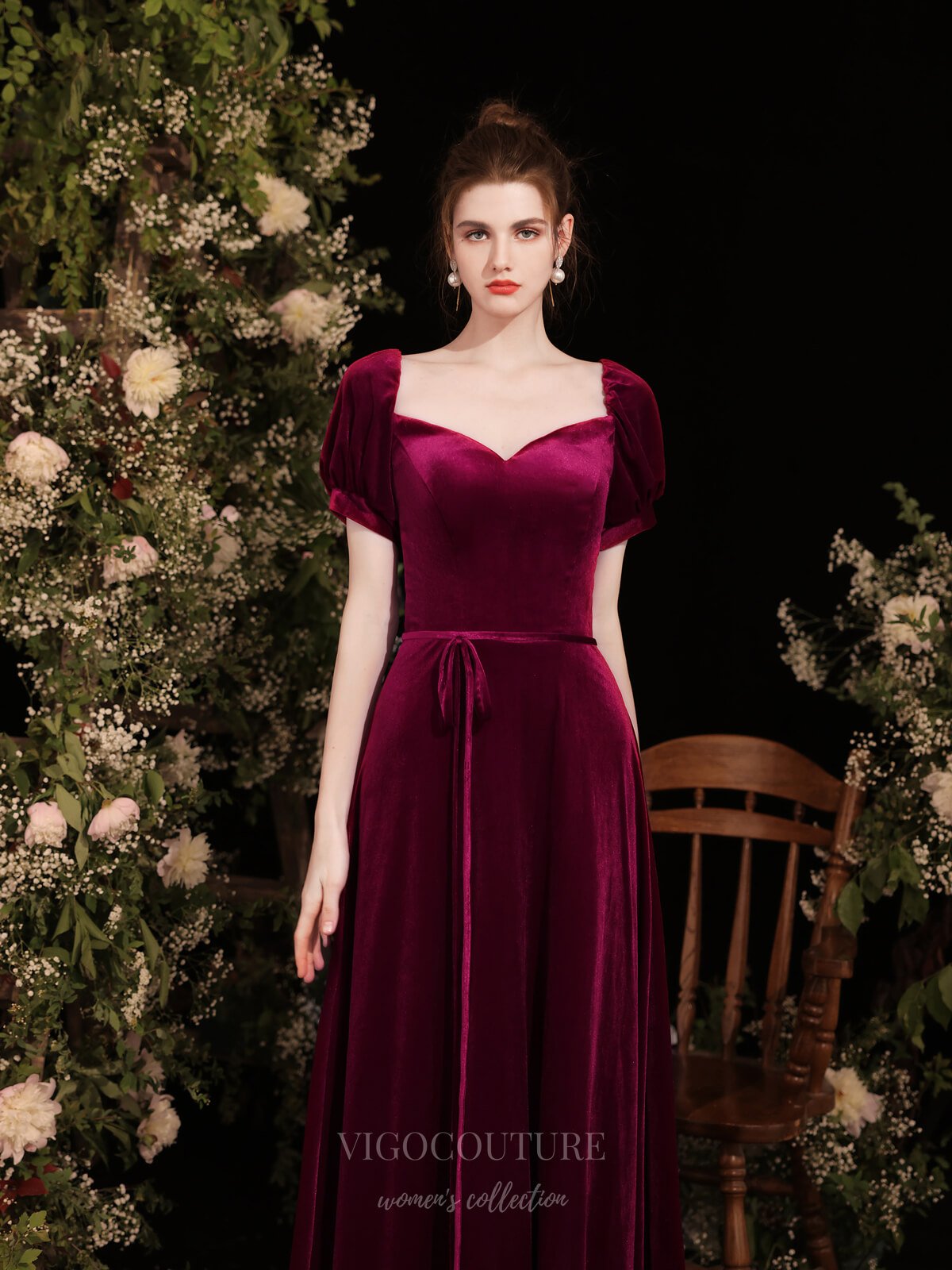 Burgundy Velvet Puffed Sleeve Prom Dress 20734 – vigocouture