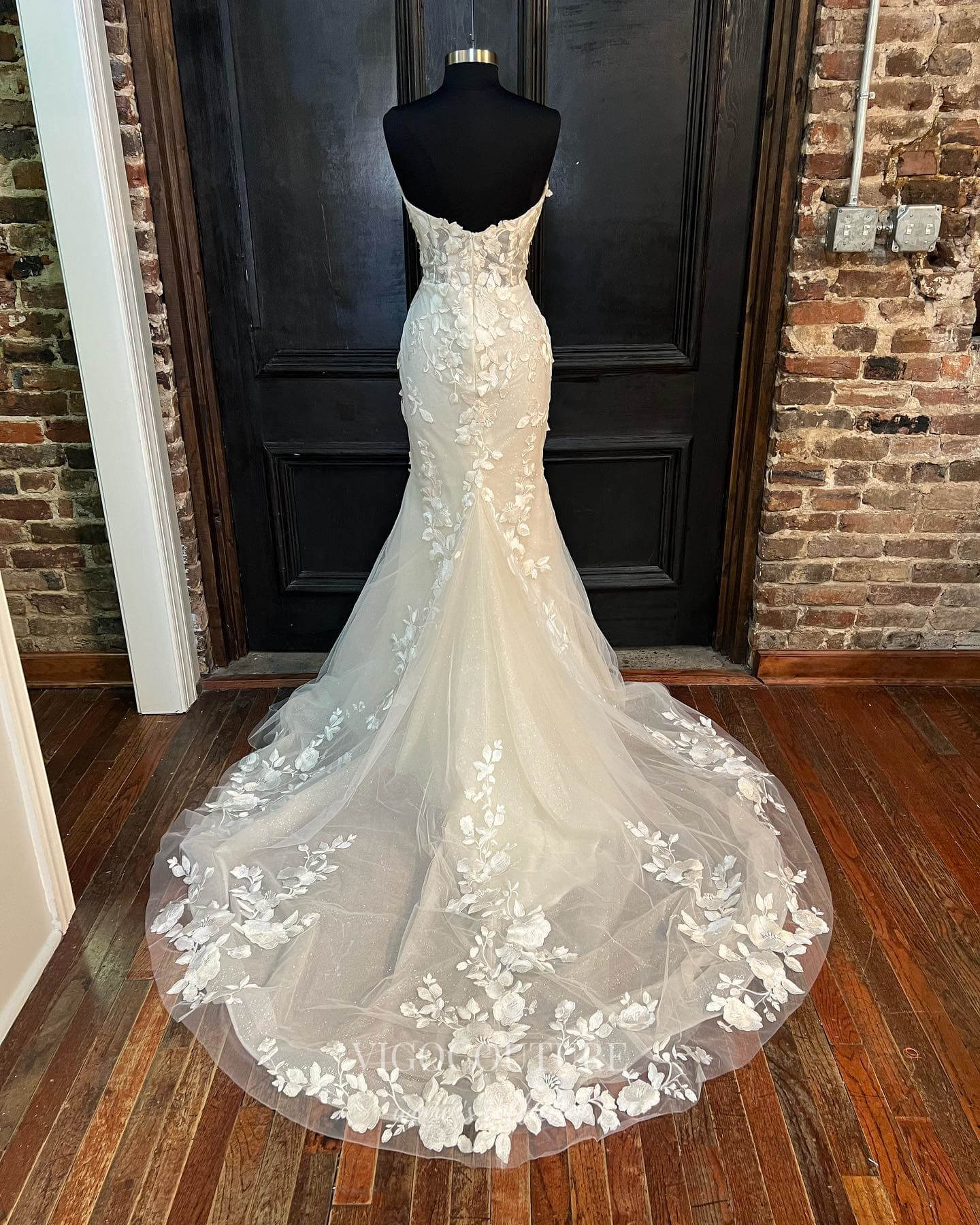 Ivory Lace Applique Wedding Dresses Sweetheart Neck Bridal Gown W0097-Wedding Dresses-vigocouture-Ivory-US2-vigocouture