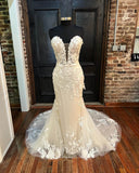Ivory Lace Applique Wedding Dresses Sweetheart Neck Bridal Gown W0097