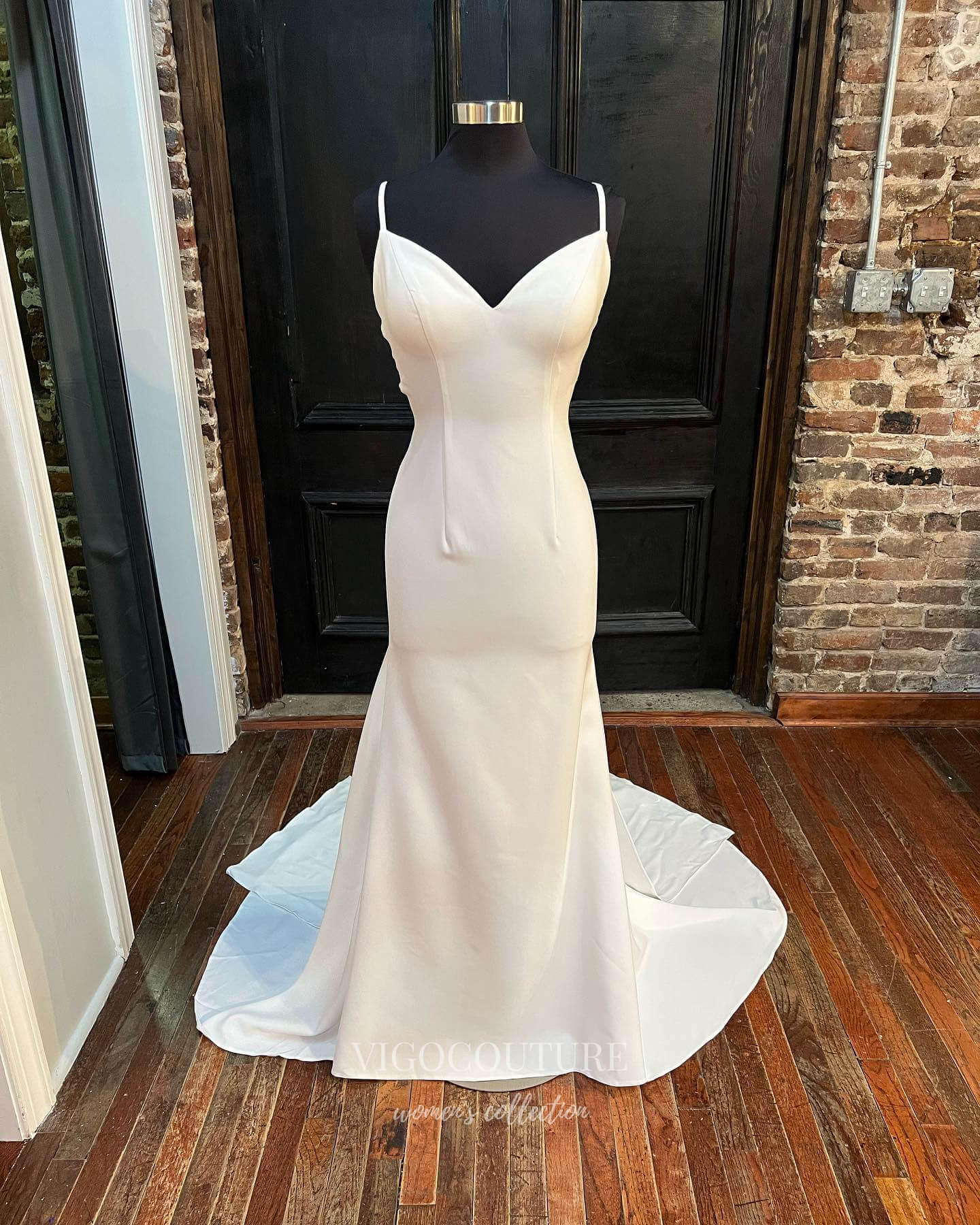 Ivory Satin Wedding Dresses Spaghetti Strap Mermaid Bridal Gown W0100-Wedding Dresses-vigocouture-Ivory-US2-vigocouture