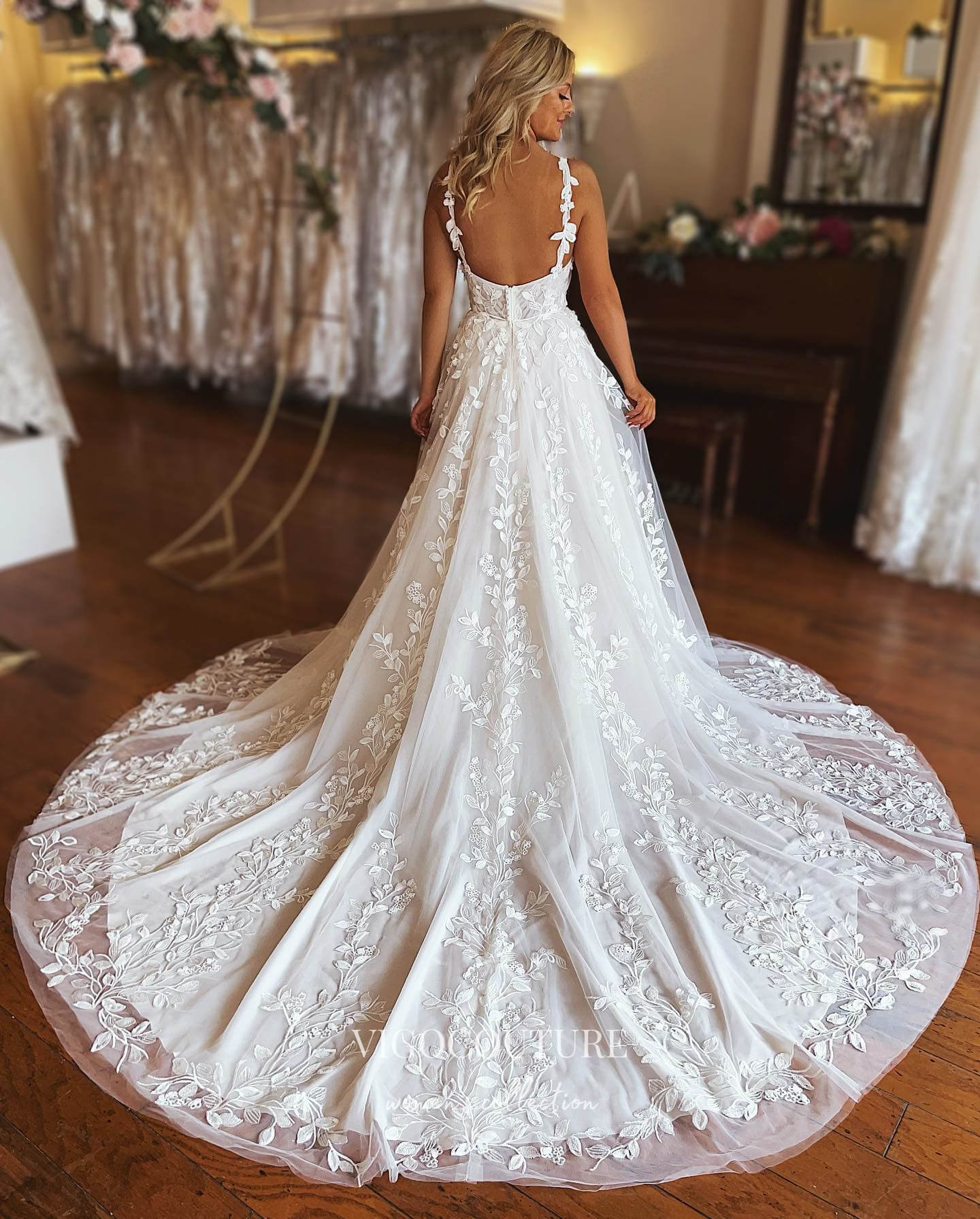 vigocouture-Lace Applique V-Neck Wedding Dresses Chapel Train Bridal Dresses W0056-Wedding Dresses-vigocouture-